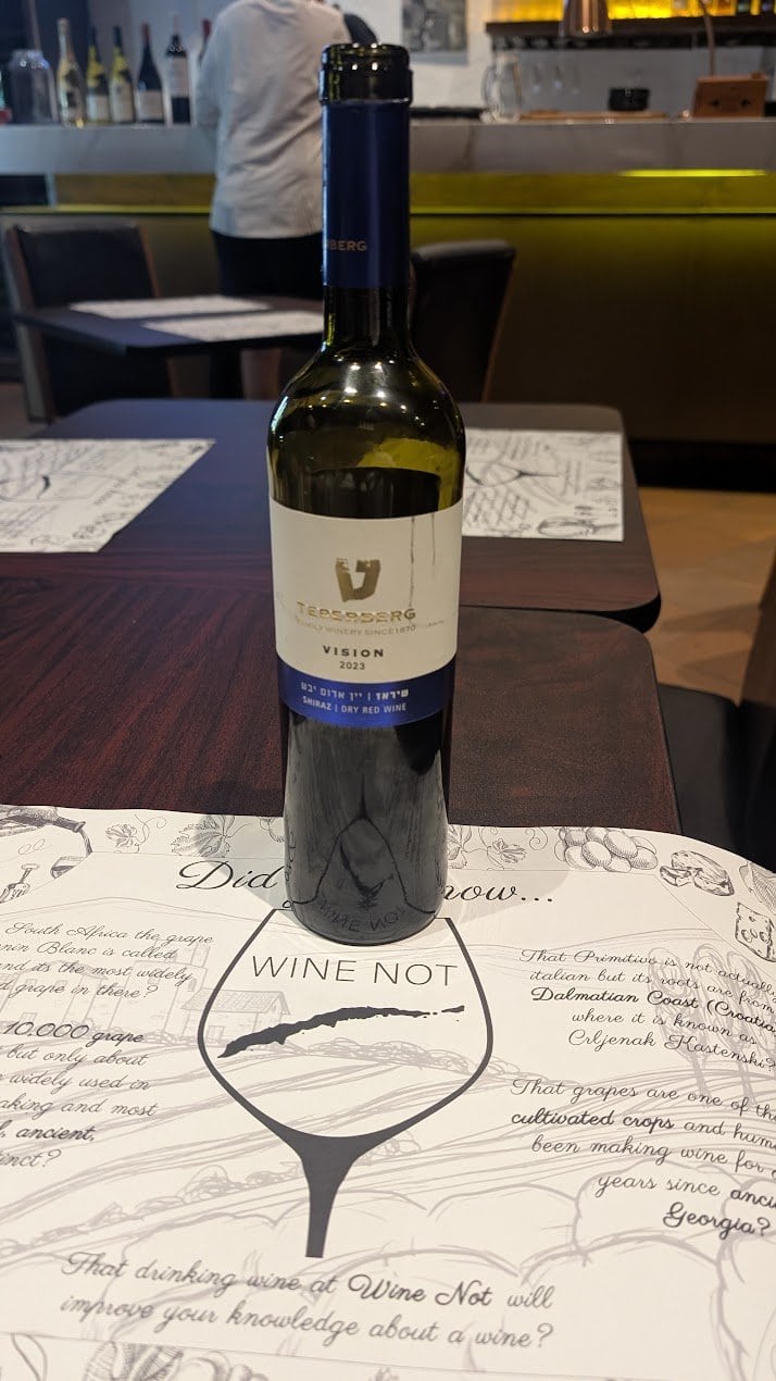 Teperberg Vision Shiraz 2023 from Israel on the Wine Not Roatan tasting mat in French Harbour recommended after the African Safari wine tasting